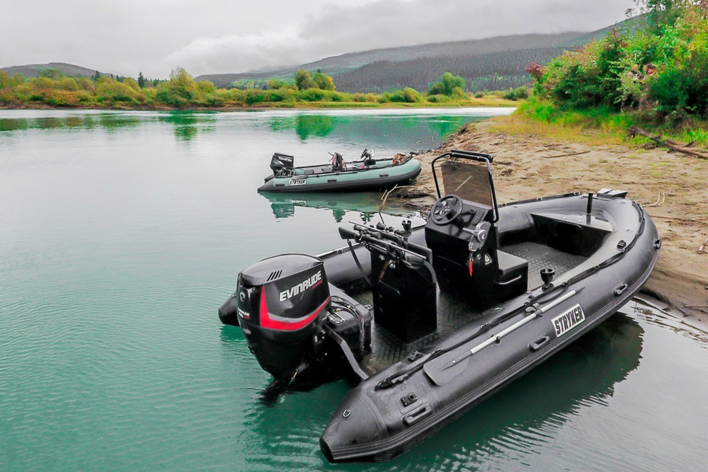 Rigid Hull Inflatable Boats vs. Soft Inflatable Boats