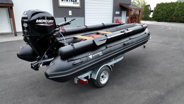 inflatable jet boat with air floor and mercury 40hp jet outboard